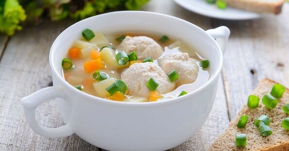 Chicken meat soup for a protein diet