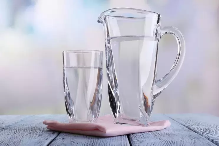 Drinking diet water